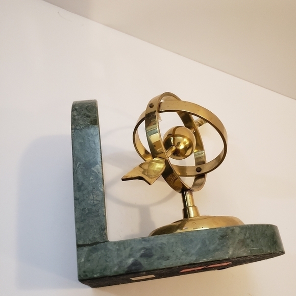 Vintage Brass Marble Compass Bookend Green Gold - Picture 8 of 14